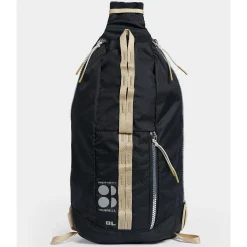 Women's Ascend Crest 8L Sling X Sweaty Betty - Sweaty Betty x Merrell